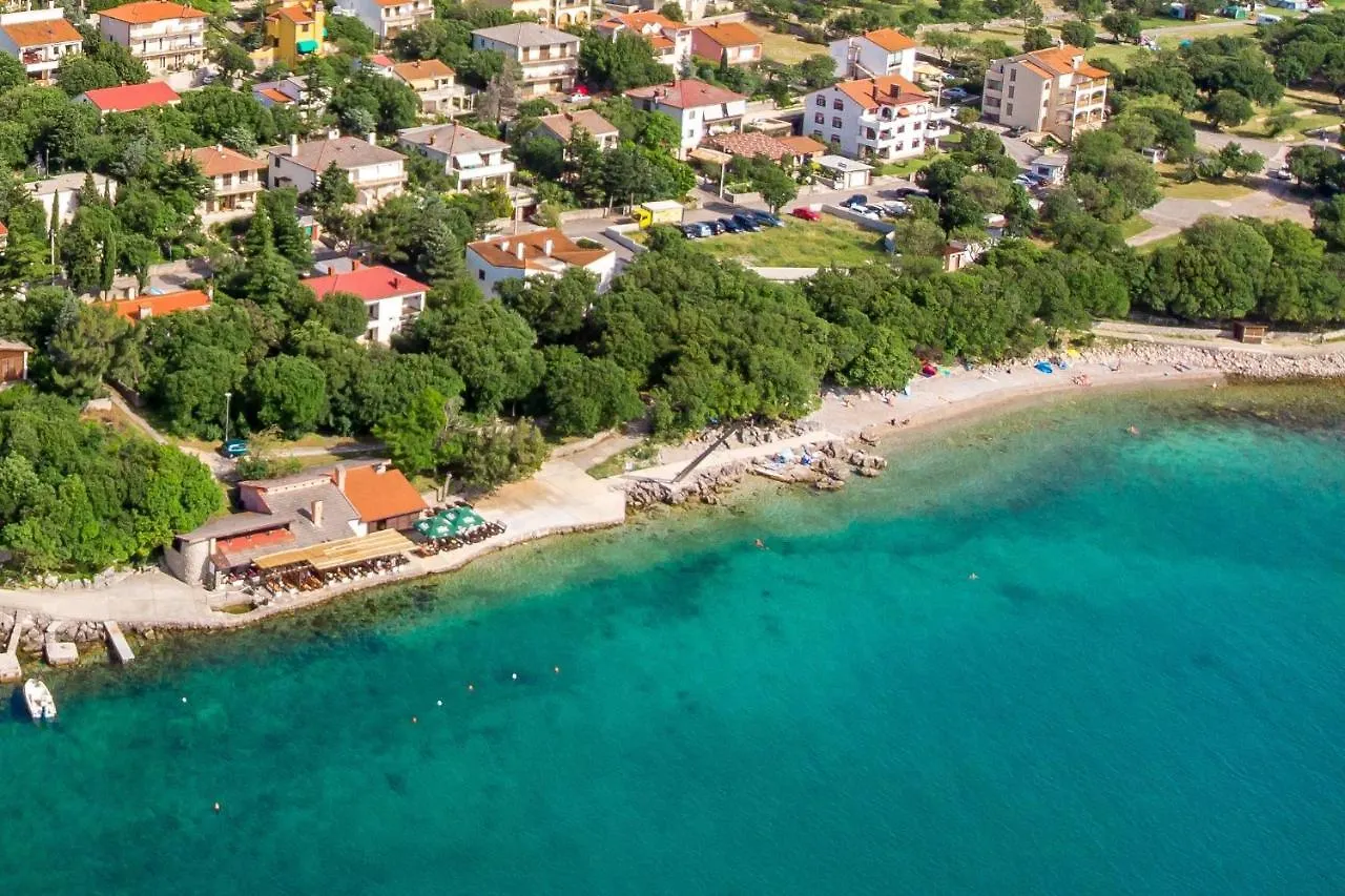 Apartments By The Sea Klenovica, Novi Vinodolski - 5575