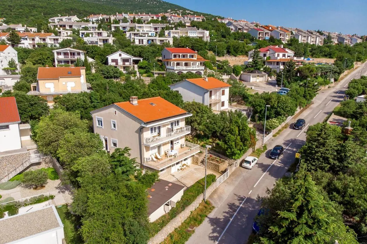 Apartments By The Sea Klenovica, Novi Vinodolski - 5575  Klenovica