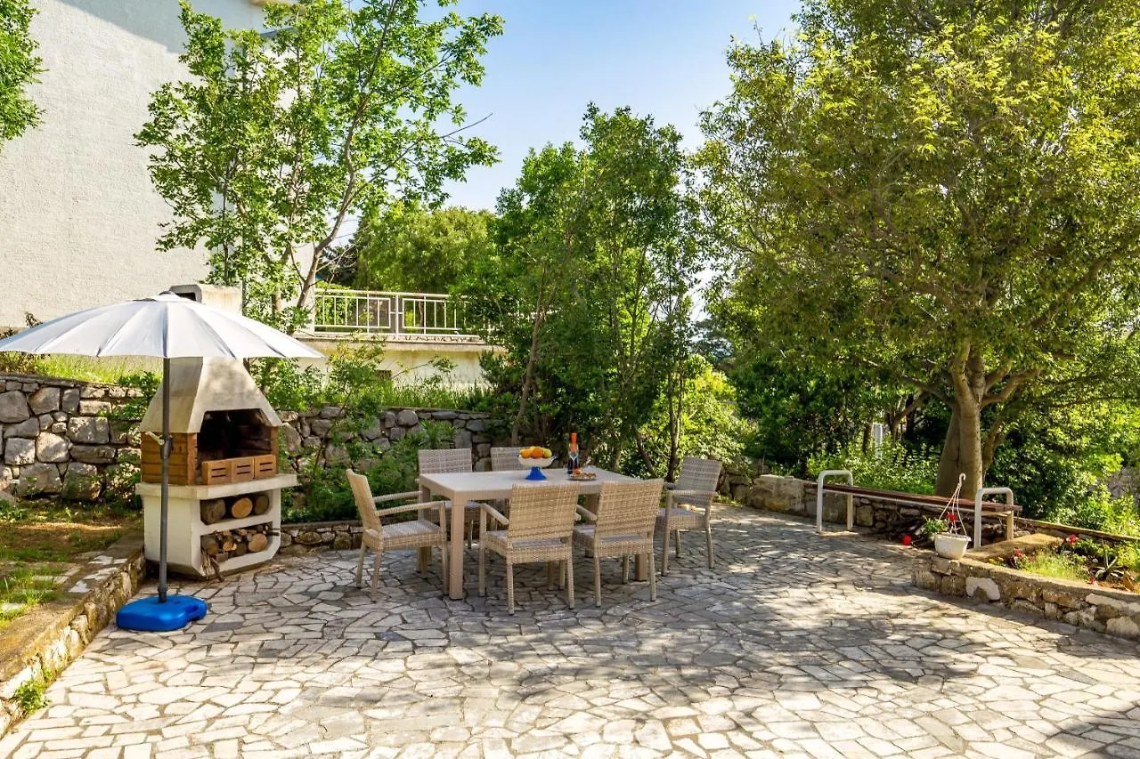 Apartments By The Sea Klenovica, Novi Vinodolski - 5575 Chorvatsko